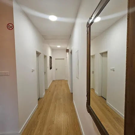 Nina Apartmán Novi Vinodolski