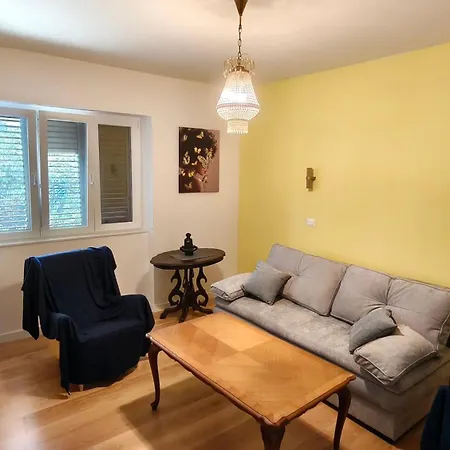 Apartment Nina Novi Vinodolski
