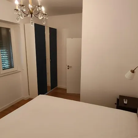 Nina Apartment