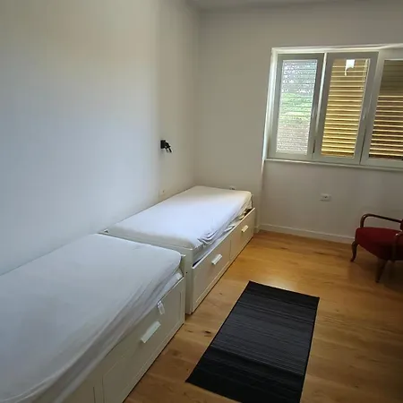 Nina Apartment *